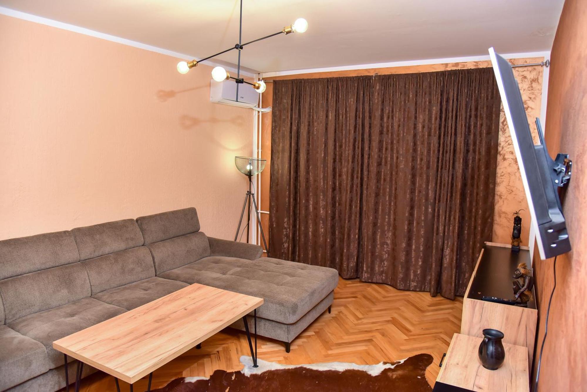 Goldi Apartman Banja Luka Exterior foto